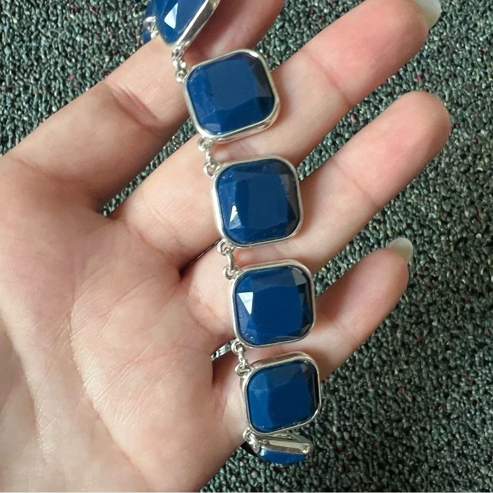 Vintage 2010s Square Cut Navy Blue Stone Bezel Facets Silver Statement Necklace